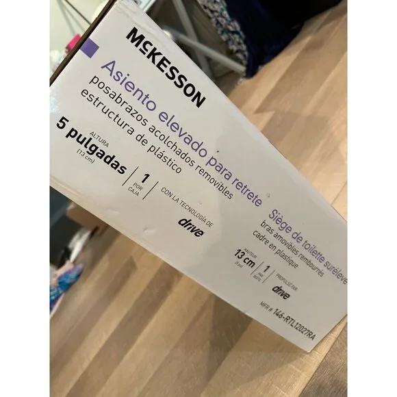 MCKESSON RAISED TOILET SEAT LIGHTWEIGHT NEW MAX WEIGHT 300 LBS